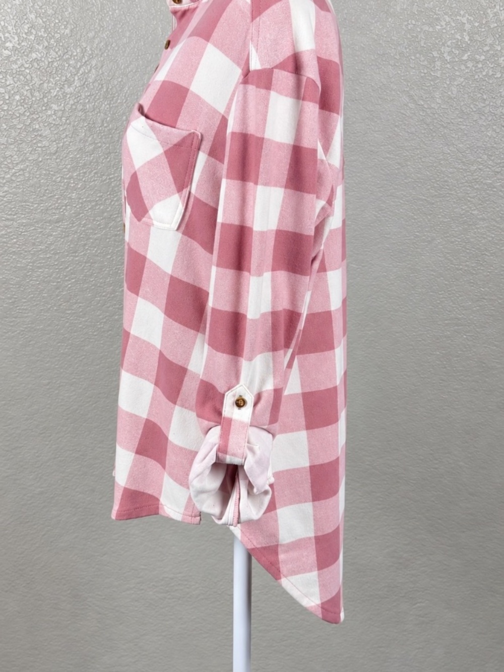 Eden & Olivia Buffalo Plaid Button Down 3/4/Long sleeve button down Flannel Med - Picture 3 of 8